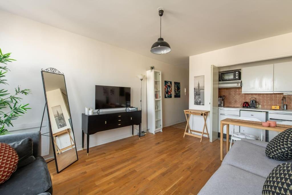 Montparnasse - Cozy Apartment In Montparnasse District 파리 외부 사진